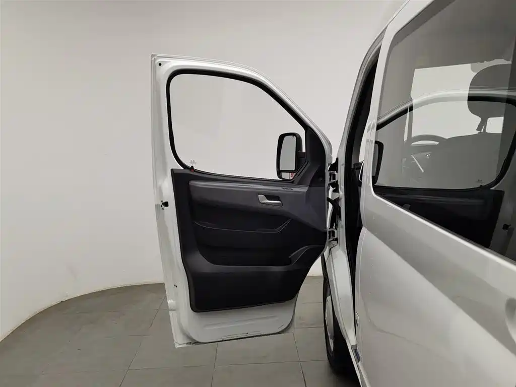 SAIC MAXUS XINTU V80