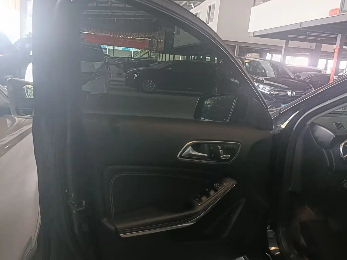 Mercedes-Benz GLA 2017 GLA 200 Dynamic фото 7