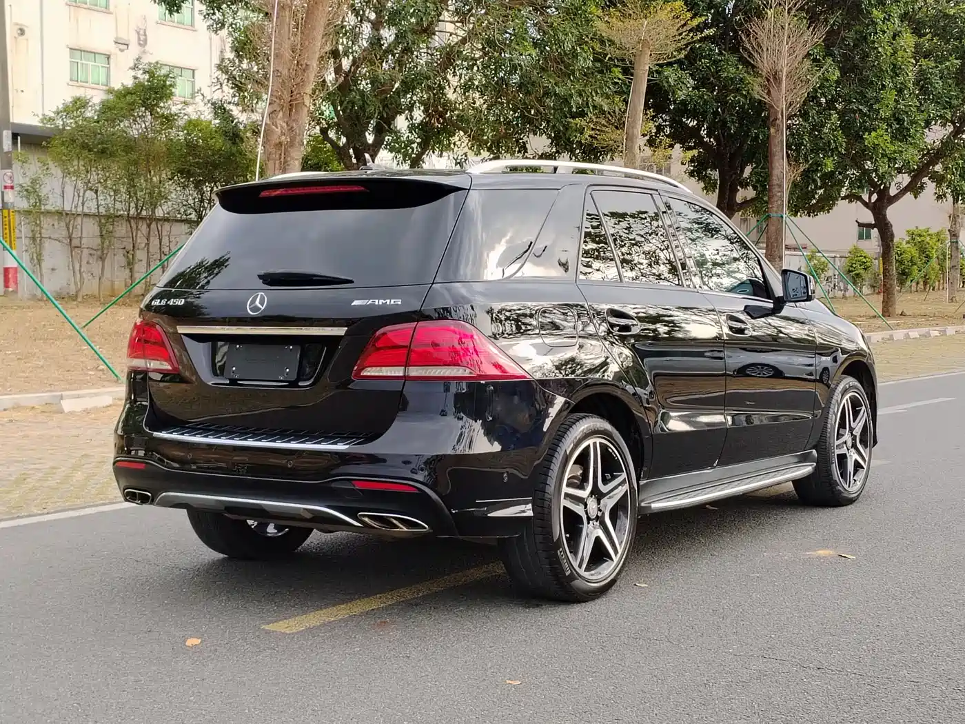 Mercedes-Benz GLE 2017 GLE 450 AMG 4MATIC фото 10