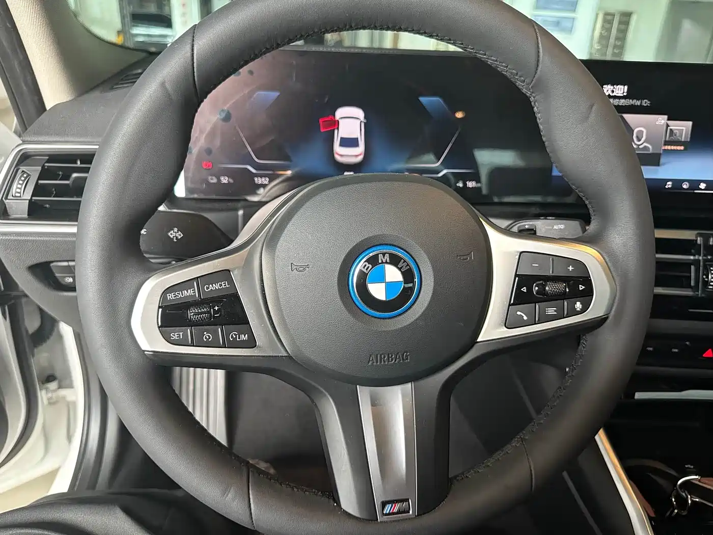 BMW i3 2024 eDrive 35 L фото 4