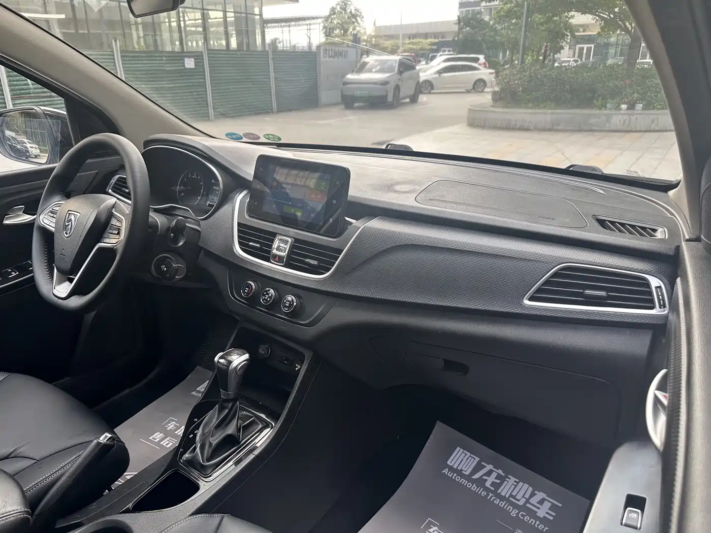 Baojun 730 2019 2019 1.5T CVT Fashion 7-Seater China V