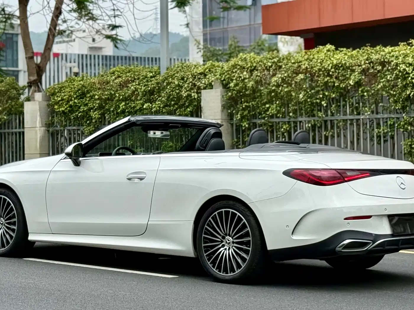 Mercedes-Benz CLE 2024 CLE 260 Convertible Coupe фото 10