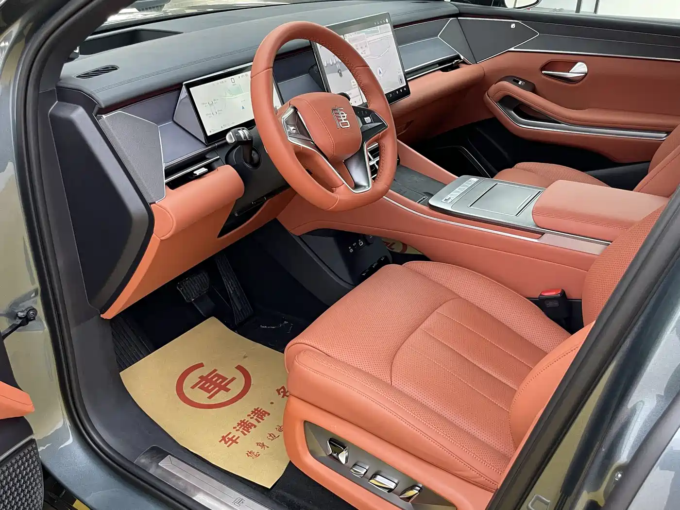 BYD Tang L 2025 DM 175KM Drone Player Edition фото 3
