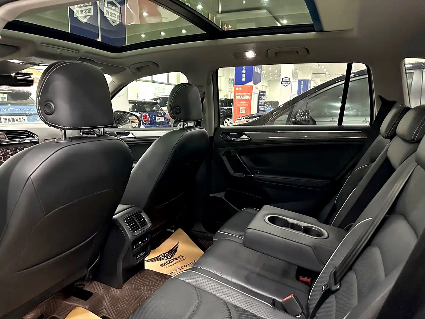 Volkswagen Tiguan L 2019 Edition 380TSI Auto 4WD R-Line Premium Flagship Version China V фото 29