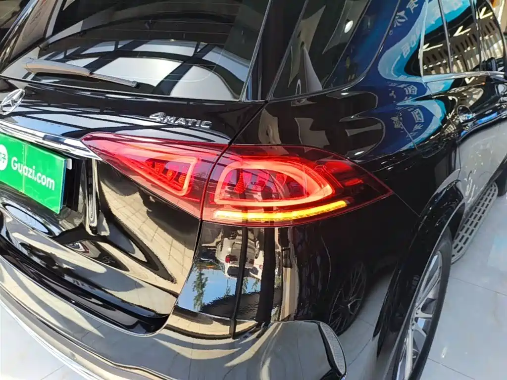 Mercedes-Benz GLE 2023 GLE 350 4MATIC Fashion фото 8