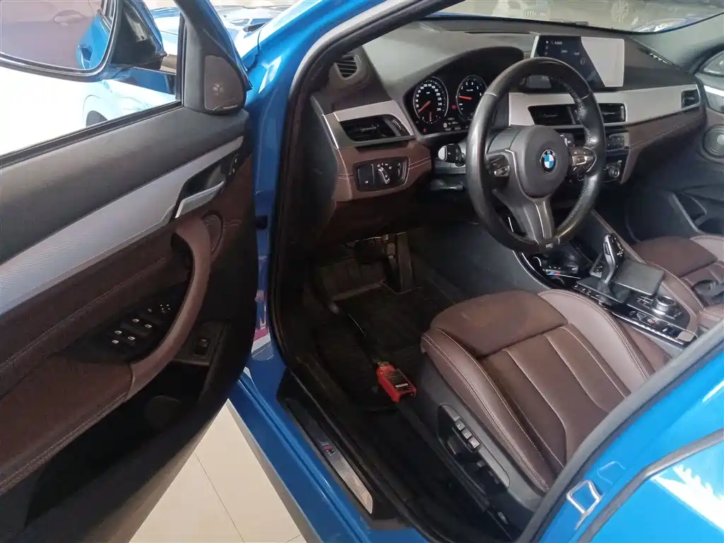 BMW X2 2020 sDrive25i Exclusive M Sport Package фото 16