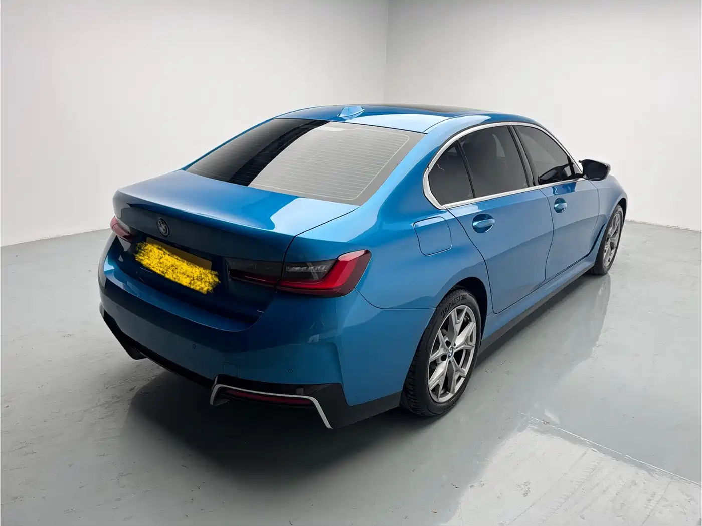 BMW i3 2022 eDrive 35 L фото 4