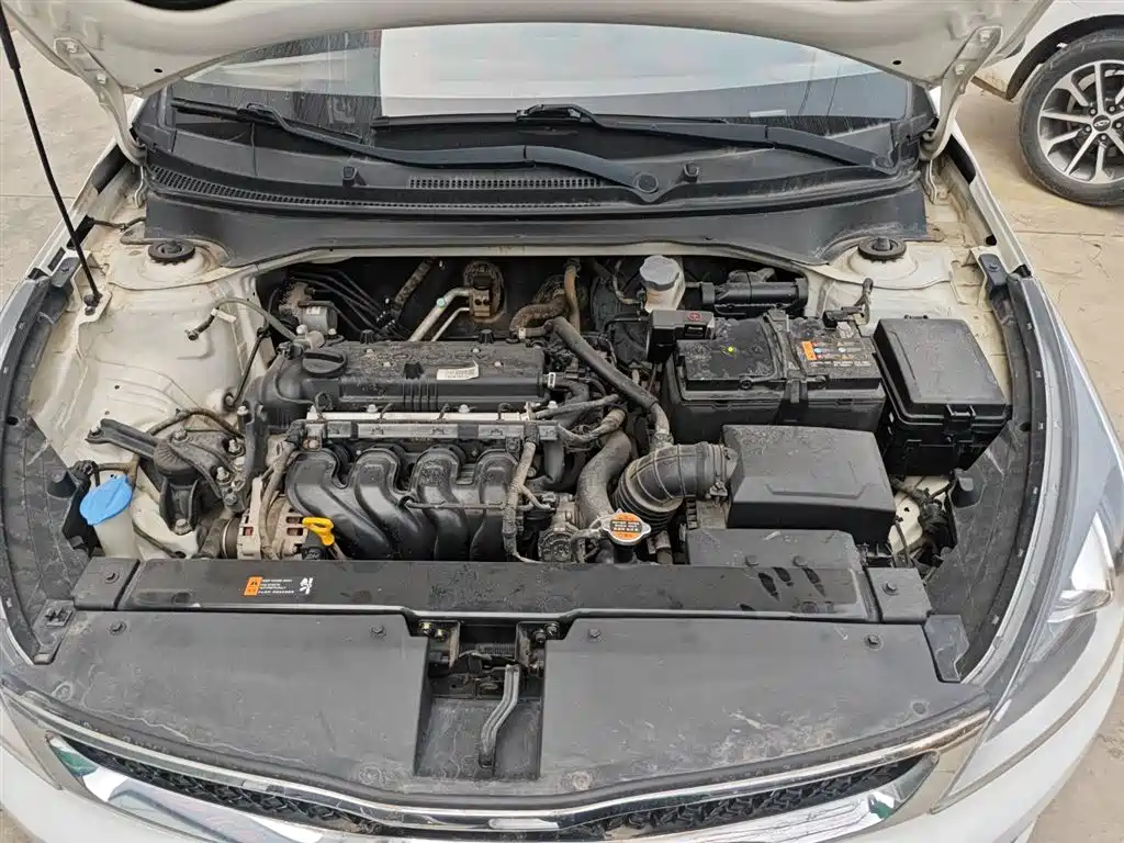 Kia KX CROSS 2018 1.6L Automatic Smart Sunroof Edition фото 16