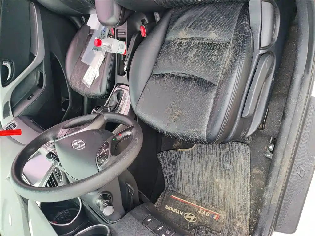 Hyundai Langdong 2016 1.6L Automatic Premium Edition фото 12