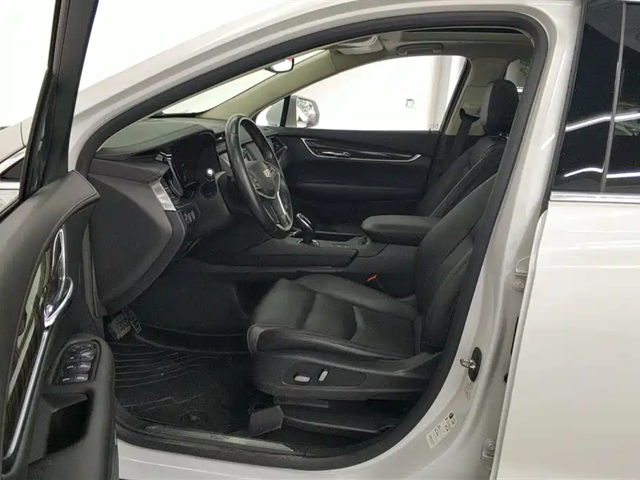 Cadillac XT5 2018 25T Luxury фото 9