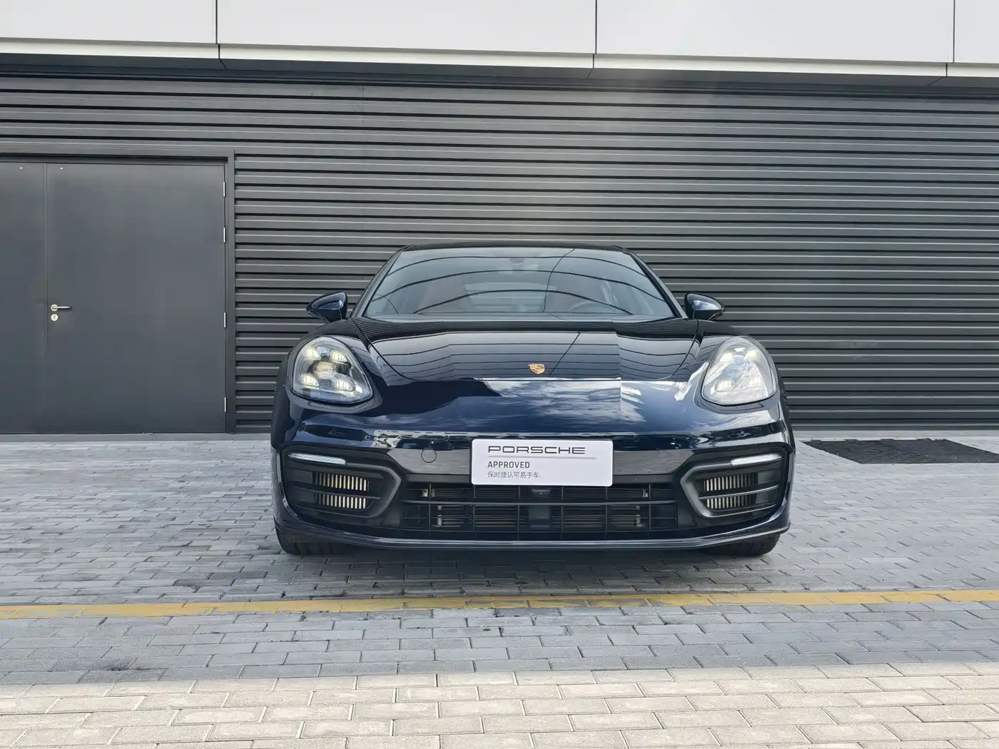 Porsche Panamera 2022 Panamera Executive Long Wheelbase 2.9T фото 4