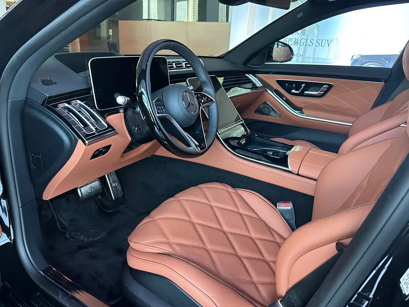 Mercedes-Benz Maybach S-Class 2026 S 580 4MATIC фото 4