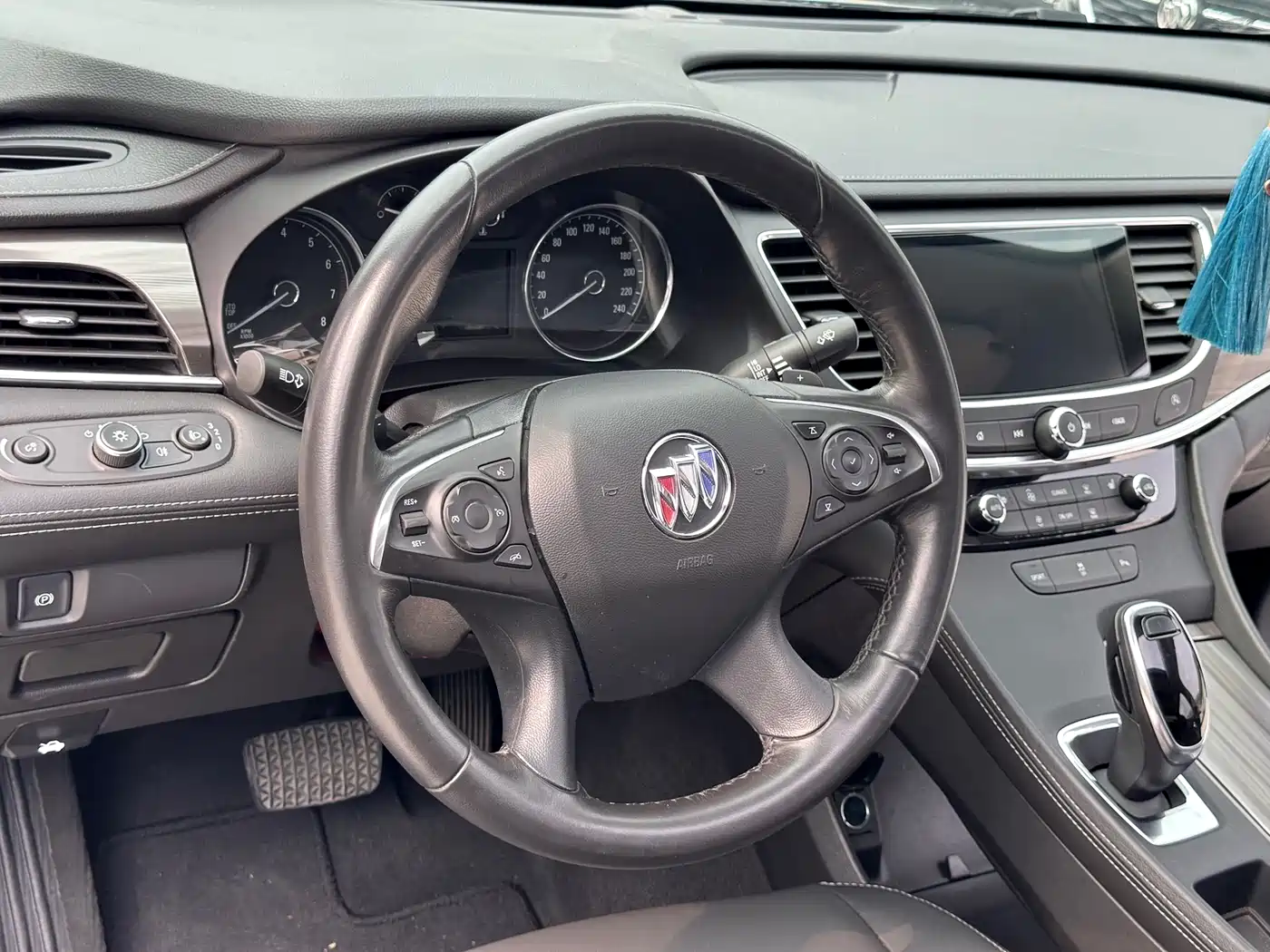 Buick LaCrosse 2021 652T Luxury Edition фото 16