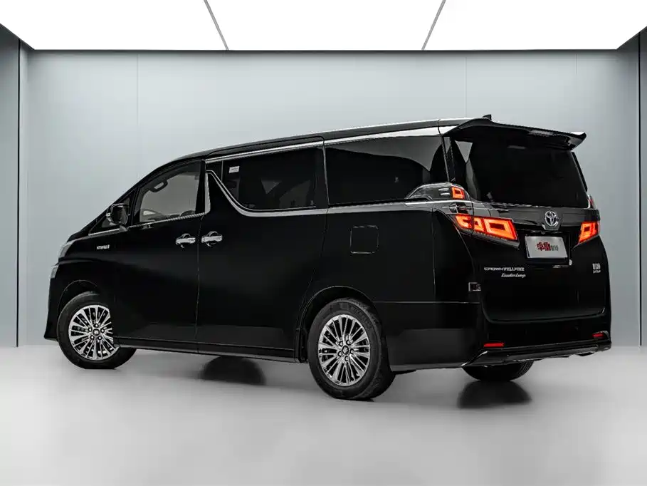 Toyota Vellfire 2021 Crown Hybrid 2.5L HV Premium Edition фото 5