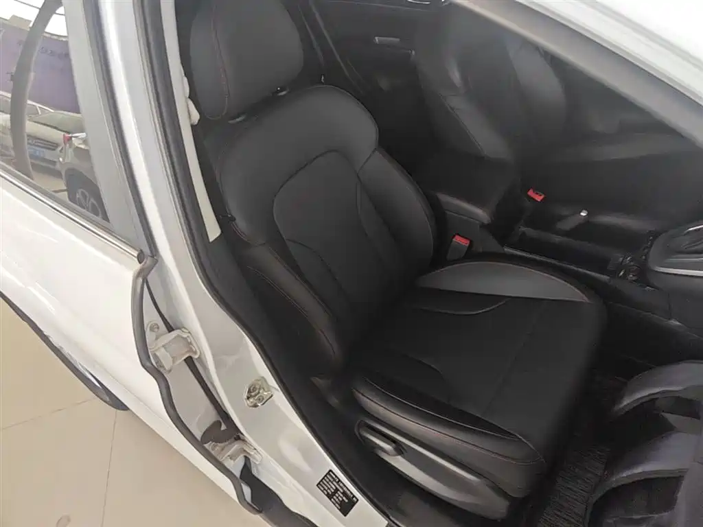 Haval M6 2019 1.5T DCT 2WD Value Edition (China VI) фото 25