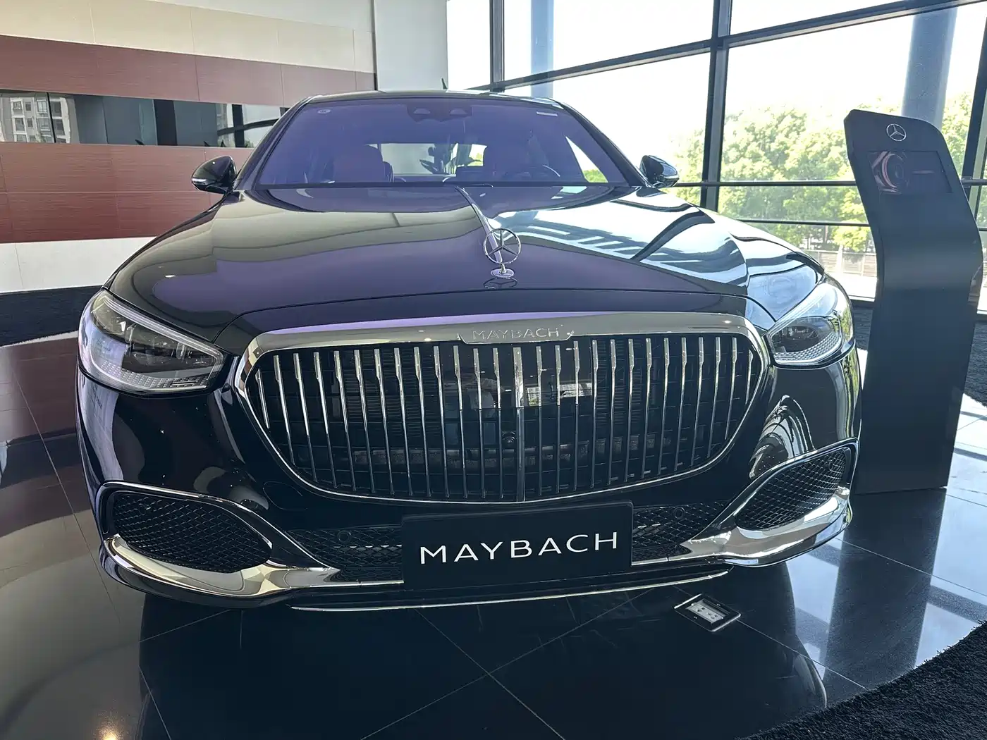 Mercedes-Benz Maybach S-Class 2026 S 580 4MATIC фото 2