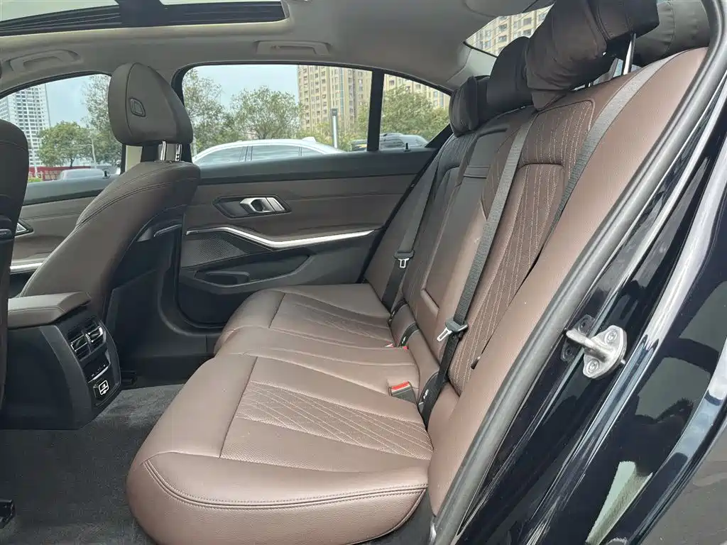 BMW 3 Series 2022 Facelift 325Li M Sport Package фото 19