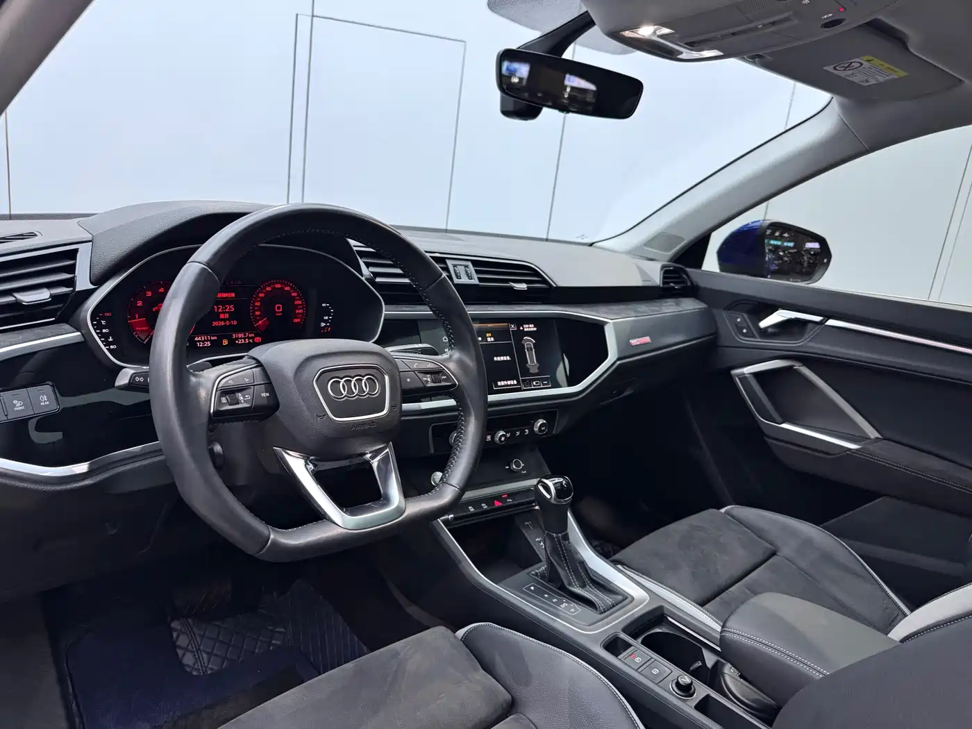 Audi Q3 2019 40 TFSI Fashion Dynamic фото 8