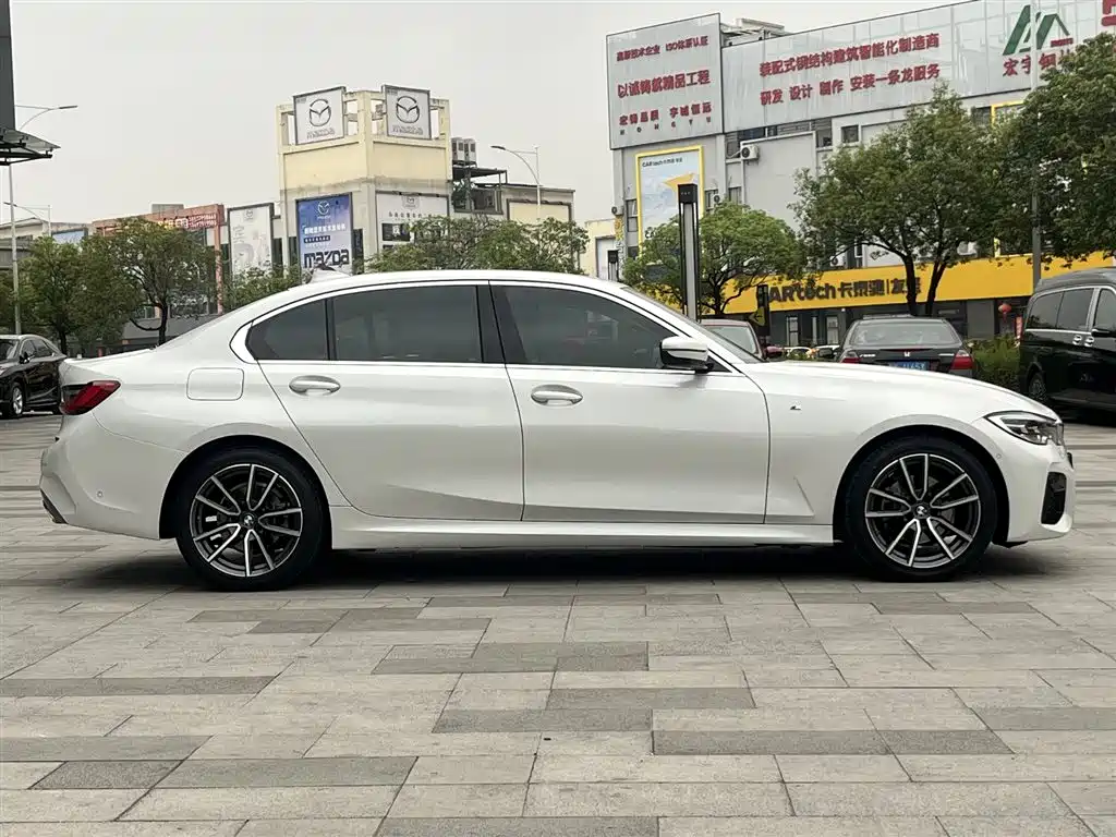 BMW 3 Series 2020 325Li M Sport Package фото 4