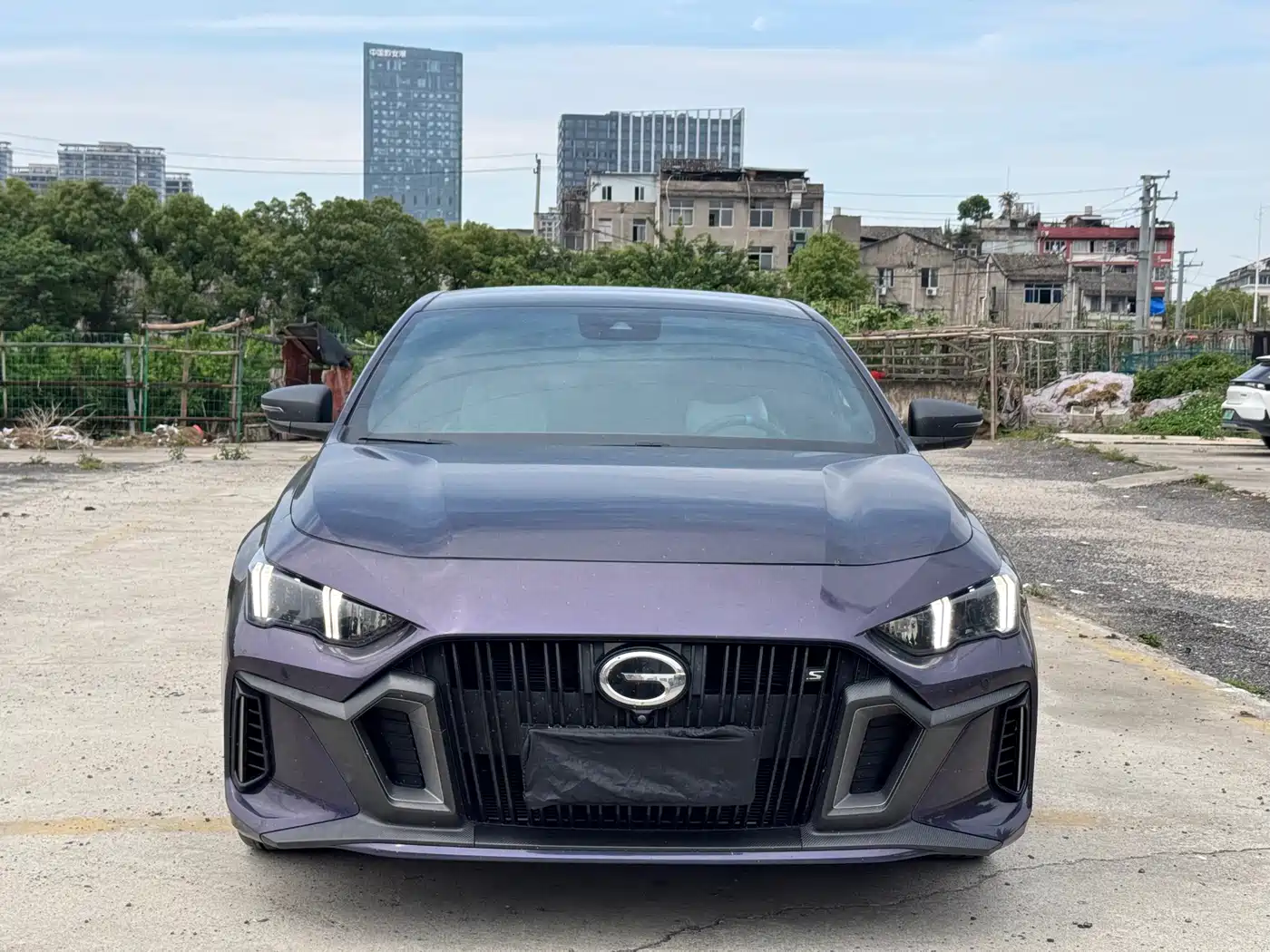GAC Trumpchi Trumpchi Emkoo 2022 270T DCT J16 Galaxy Fighter Edition фото 2