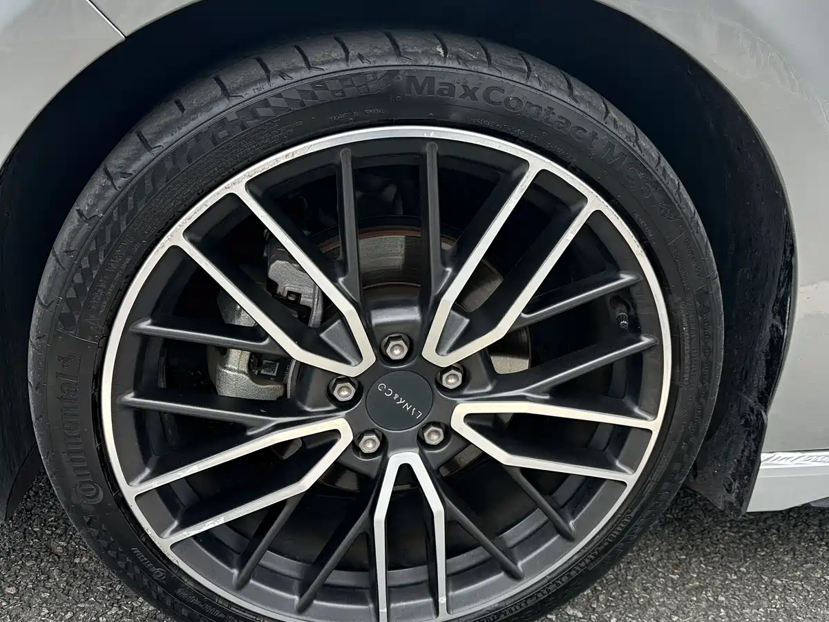 Lynk & Co 03 2023 2.0TD DCT Power Halo фото 4