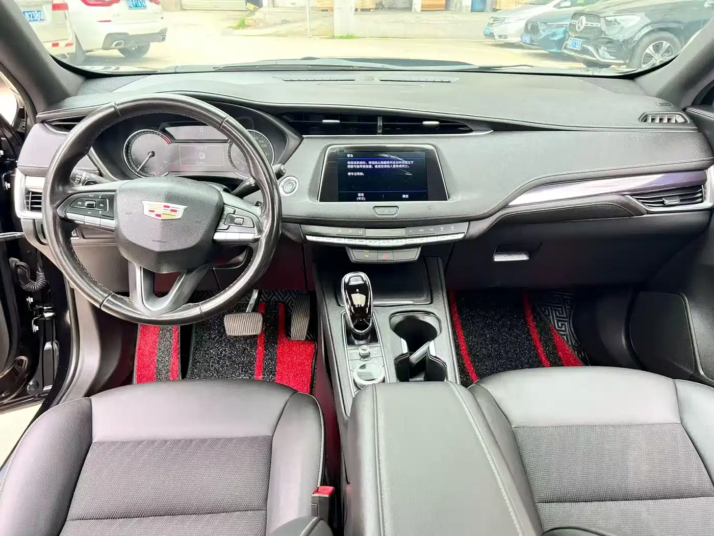 Cadillac XT4 2020 Facelift 28T 2WD Tech фото 8