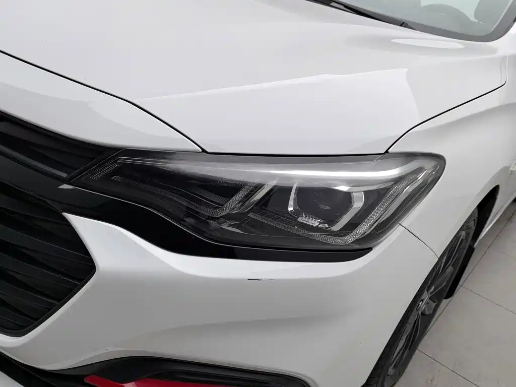 Chevrolet Monza 2019 2019 Redline 320T DCT Joy Edition China VI