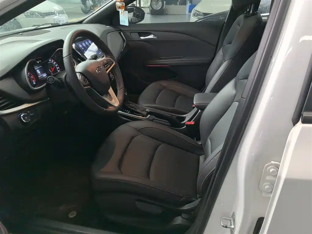 Chevrolet Monza 2020 Mild Hybrid RS 330T Automatic Smooth Edition фото 11