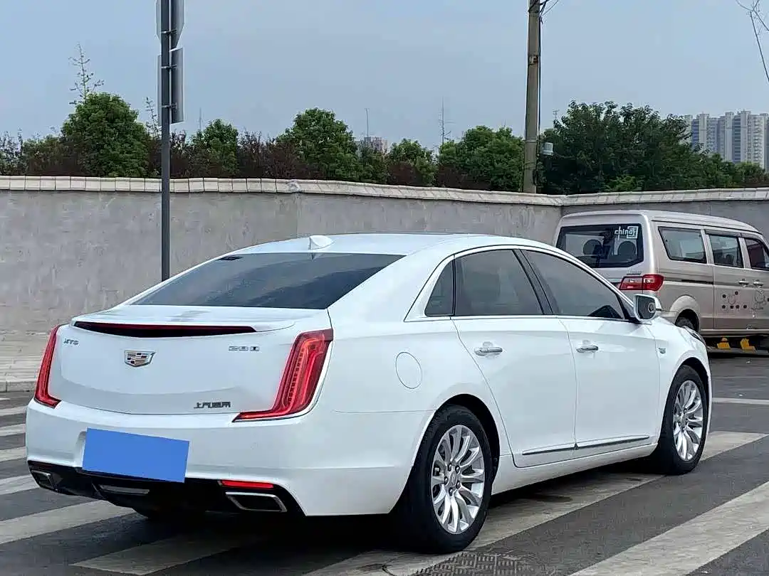 Cadillac XTS 2018 28T Technology фото 9