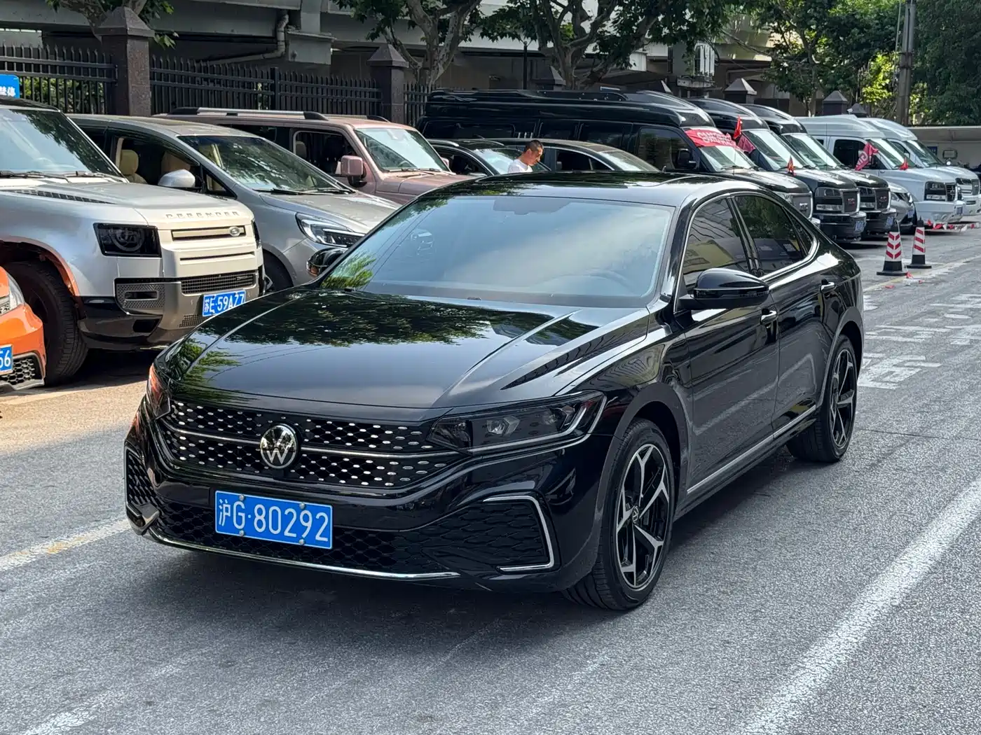 Volkswagen Passat 2024 330TSI Starlight Elite Edition фото 2