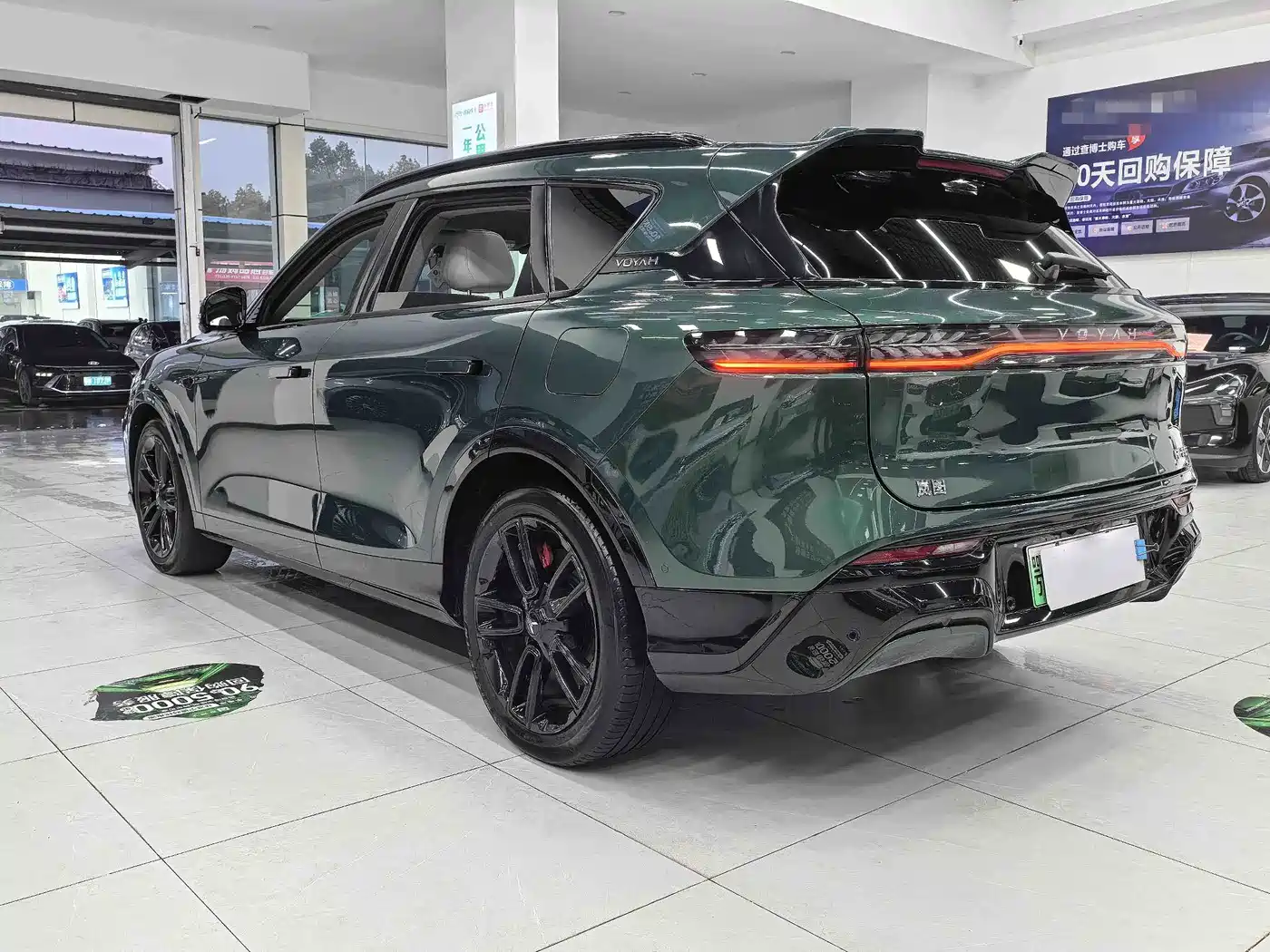 Voyah Auto VOYAH FREE 2025 318 318km RWD Touring Edition фото 9