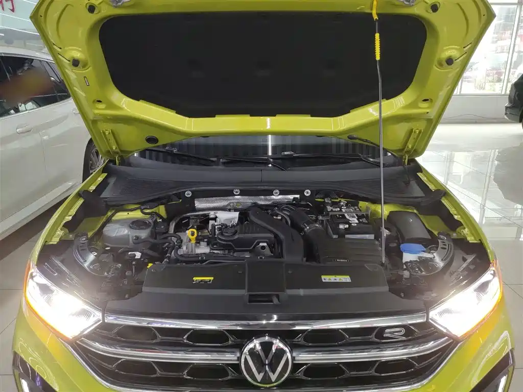 Volkswagen T-ROC 2023 300TSI DSG 2WD Starlight Edition фото 16