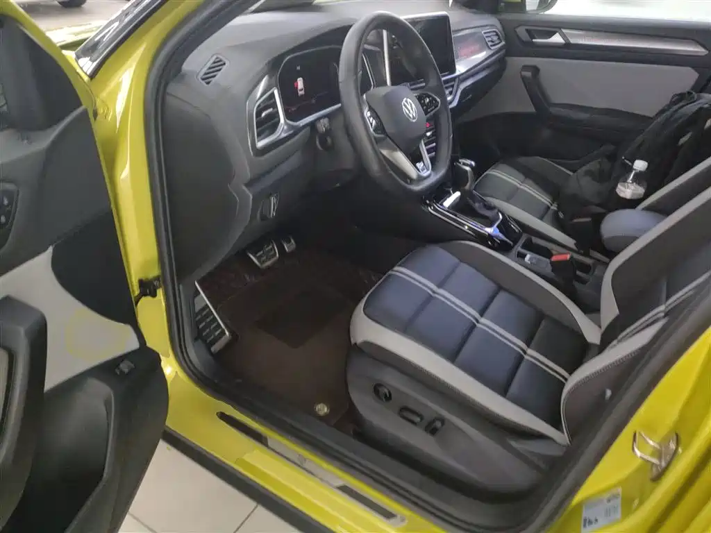 Volkswagen T-ROC 2023 300TSI DSG 2WD Starlight Edition фото 12