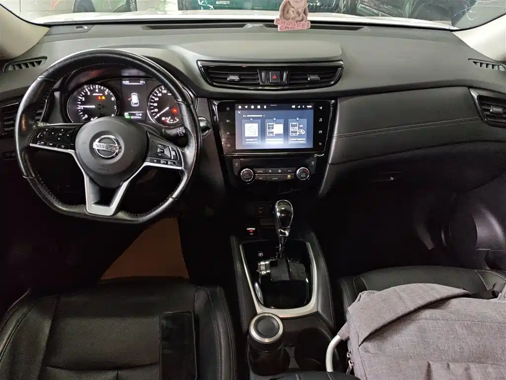NISSAN QIJUN