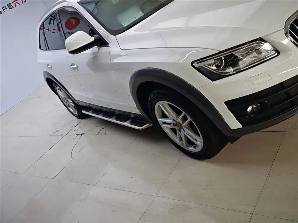 Audi Q5 2017 Plus 40 TFSI Technology фото 7