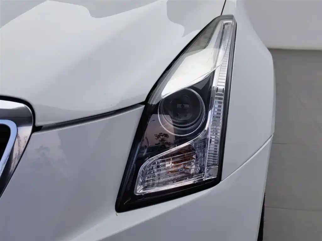 Cadillac ATS-L 2017 28T Fashion фото 7