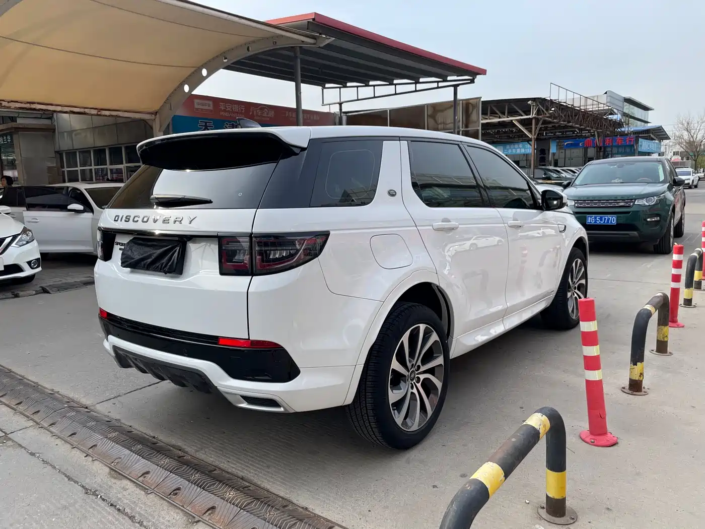 LAND ROVER DISCOVER SPORTS
