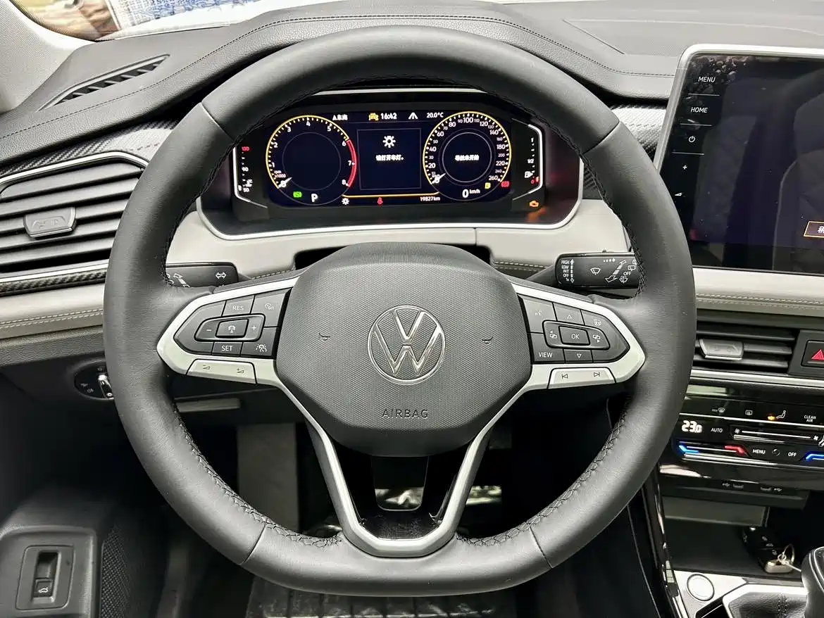 Volkswagen Tayron 2023 280TSI 2WD Luxury Plus Advanced Edition фото 14