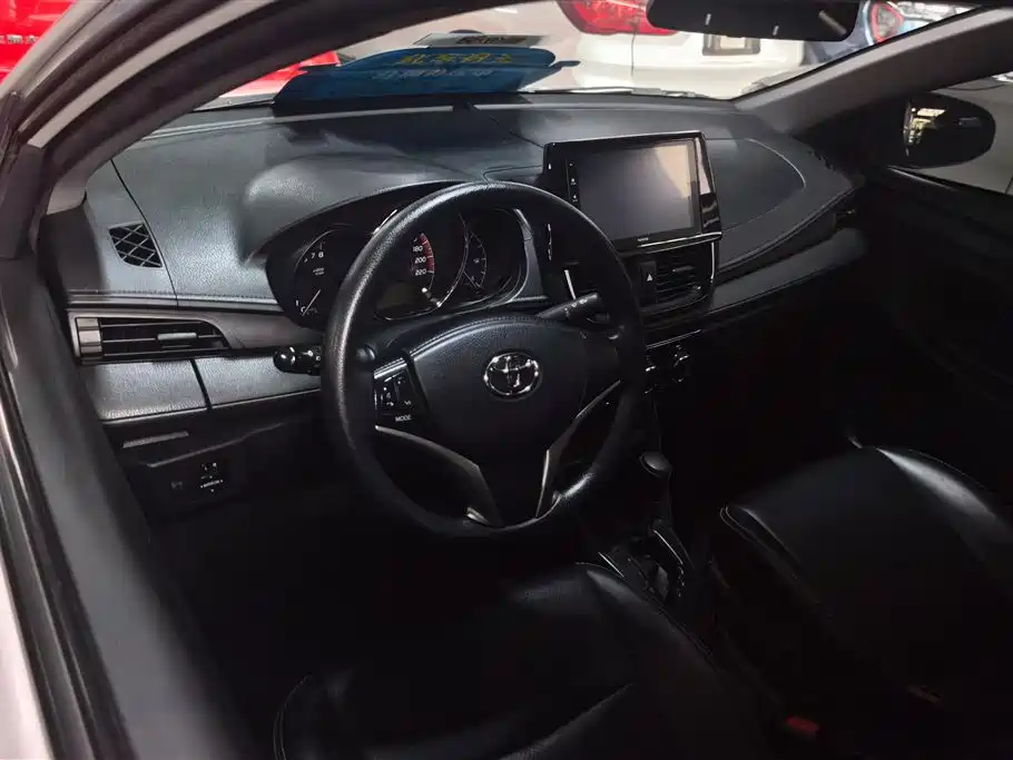 Toyota Vios 2022 1.5L CVT Venture CARE Edition фото 12
