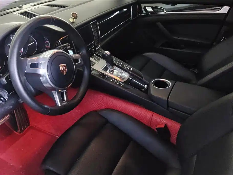Porsche Panamera 2013 Panamera 4 Platinum Edition 3.6L фото 12