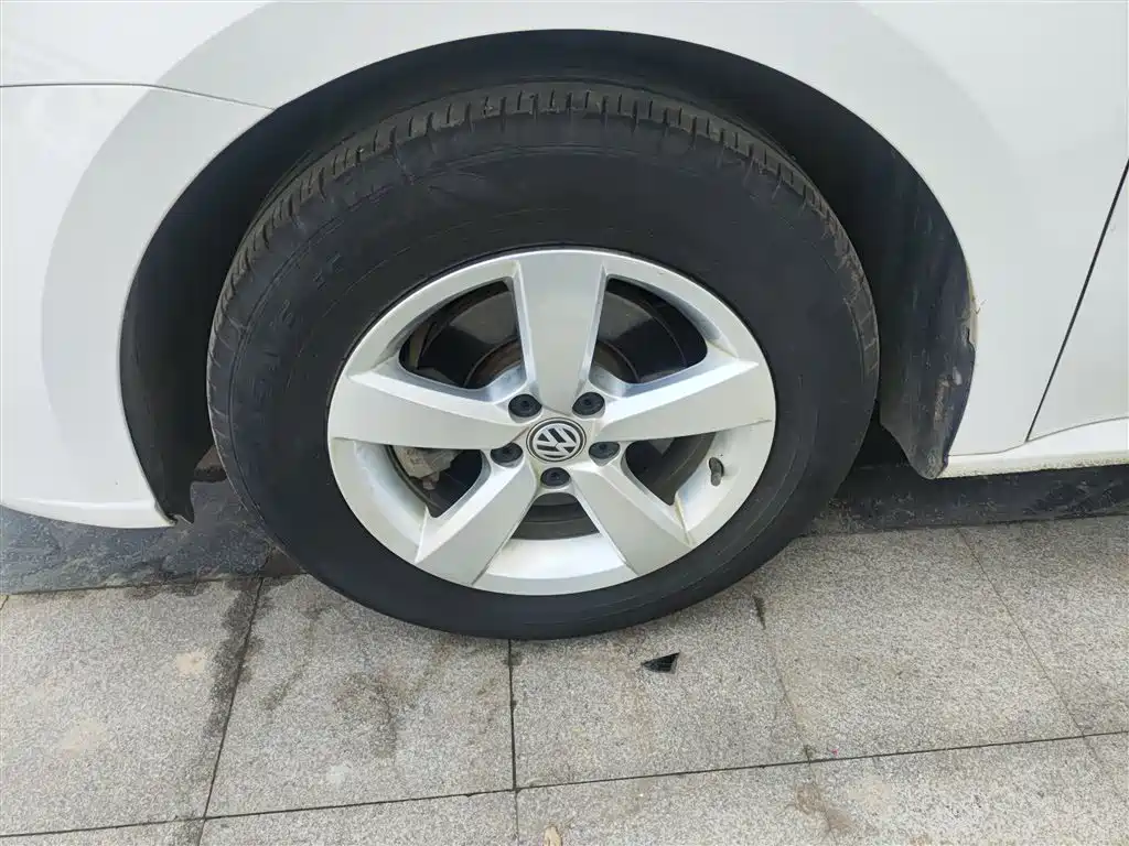 Volkswagen Lavida 2019 Lavida Start 1.5L Manual Trend (China VI) фото 25