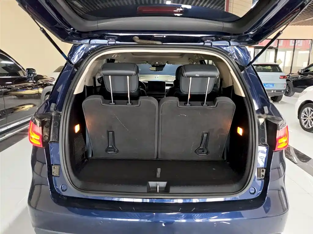 BYD Song MAX 2019 1.5T Auto Smart Connect Premium 6-seater China VI фото 19