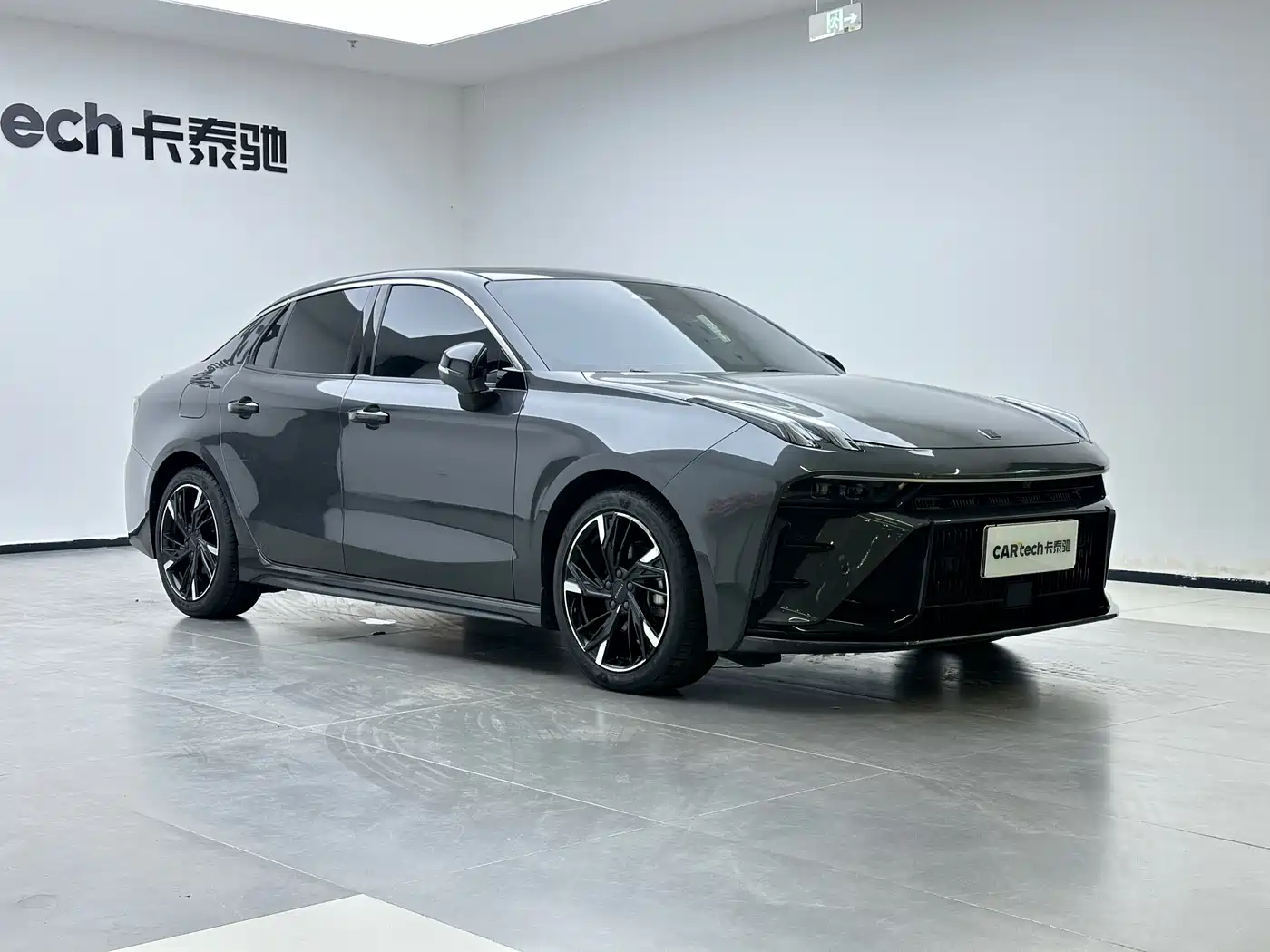 Lynk & Co 03 2023 1.5TD DCT Power Pro фото 7