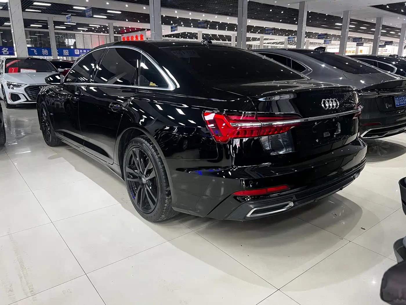 Audi A6L 2020 40 TFSI Luxury Dynamic фото 9