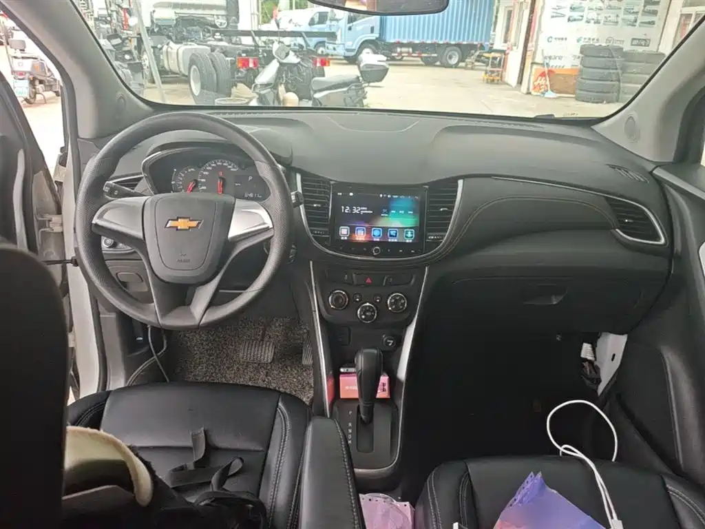 Chevrolet Trax 2017 1.4T Automatic 2WD Comfort фото 6