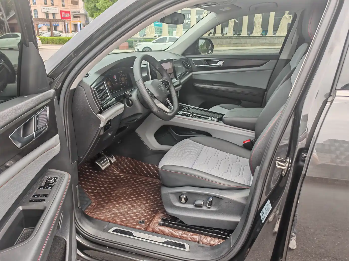 Volkswagen Teramont 2022 Teramont X 380TSI 4MOTION Luxury фото 4