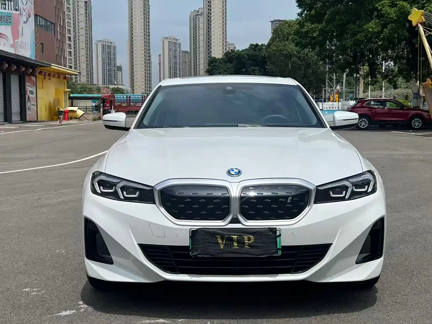 BMW i3 2022 eDrive 35 L фото 2