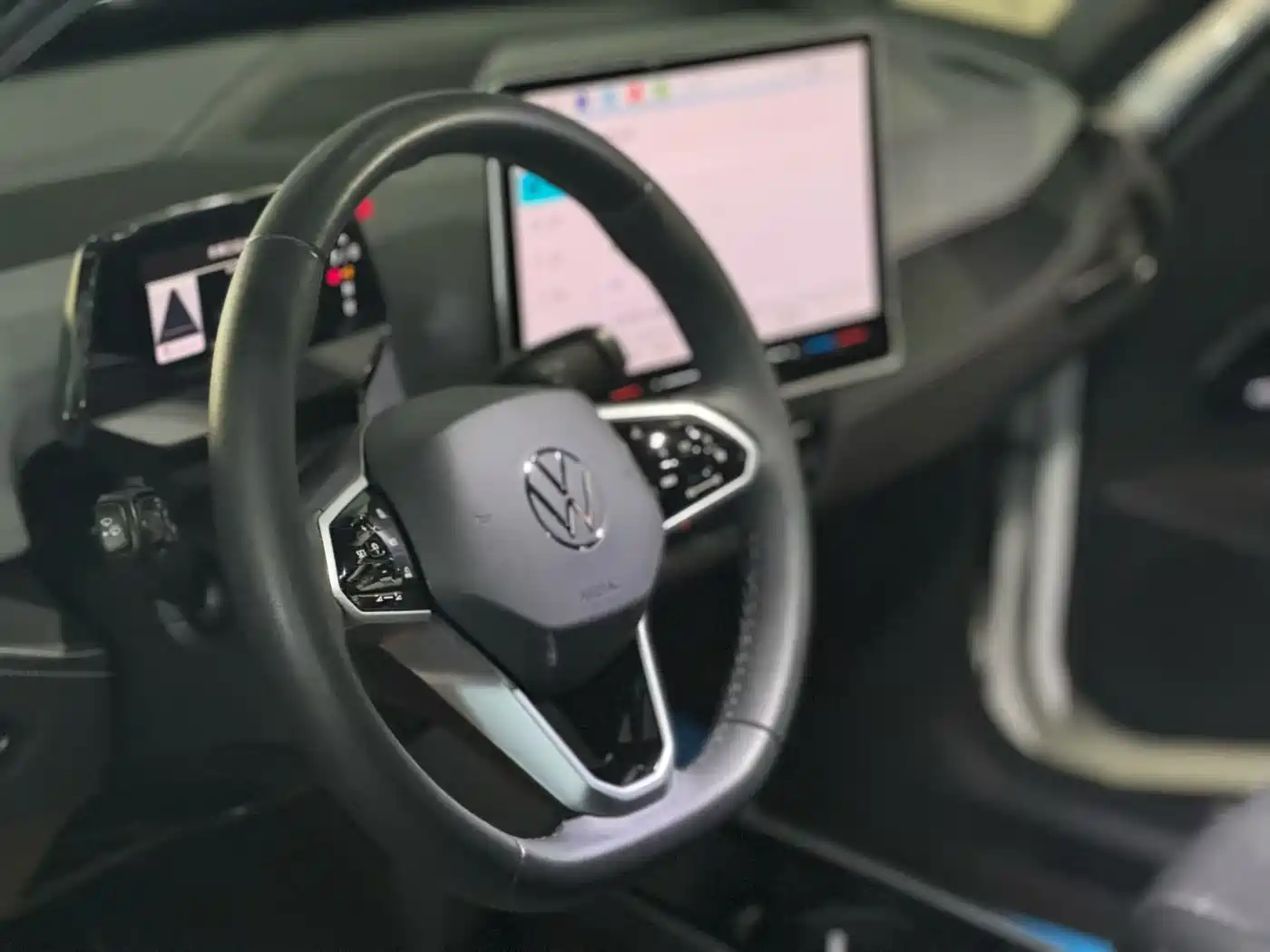 Volkswagen ID.3 2025 Facelift Smart Outstanding Edition фото 5