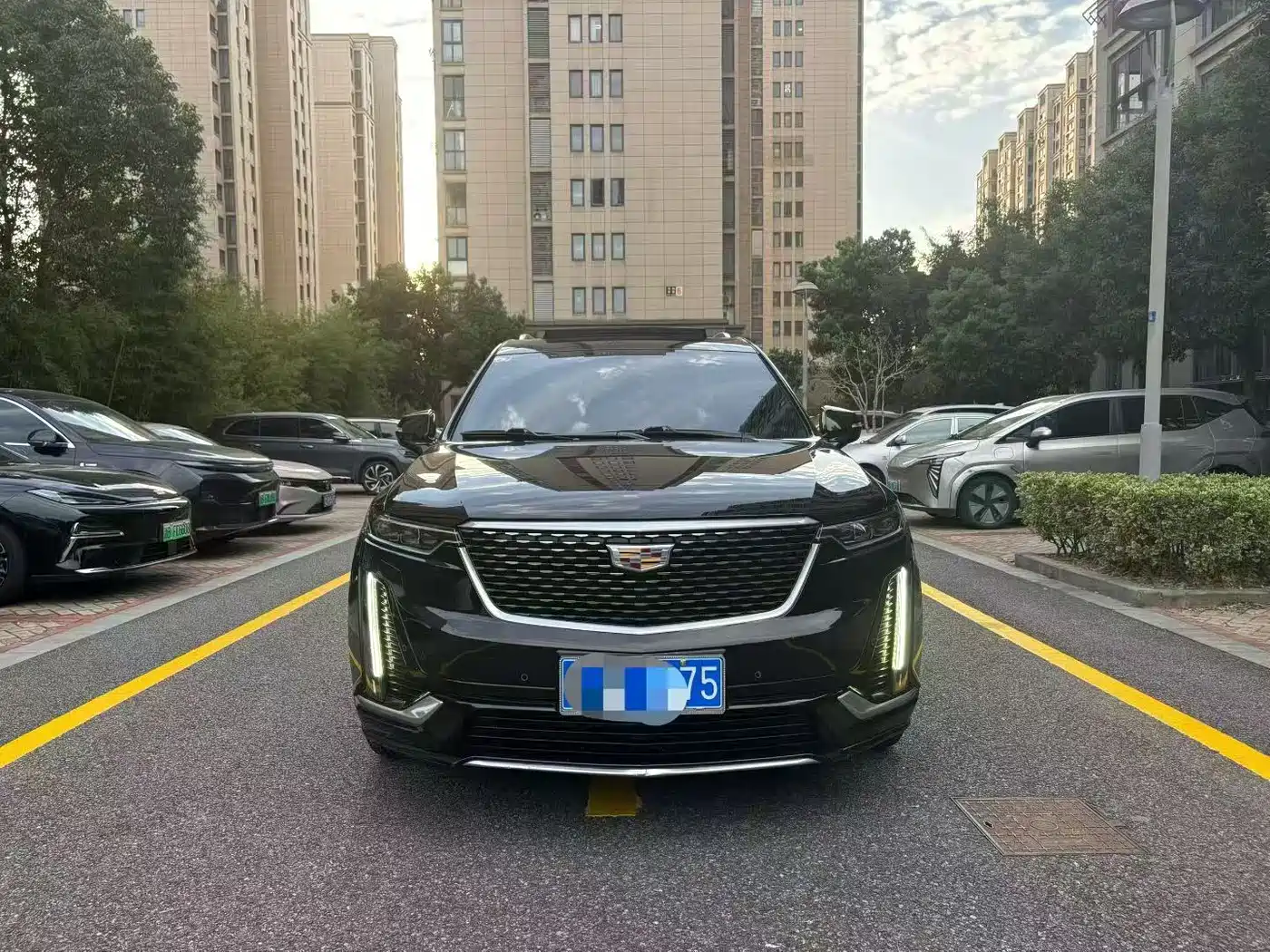 Cadillac XT6 2021 28T 6-Seater AWD Luxury фото 2