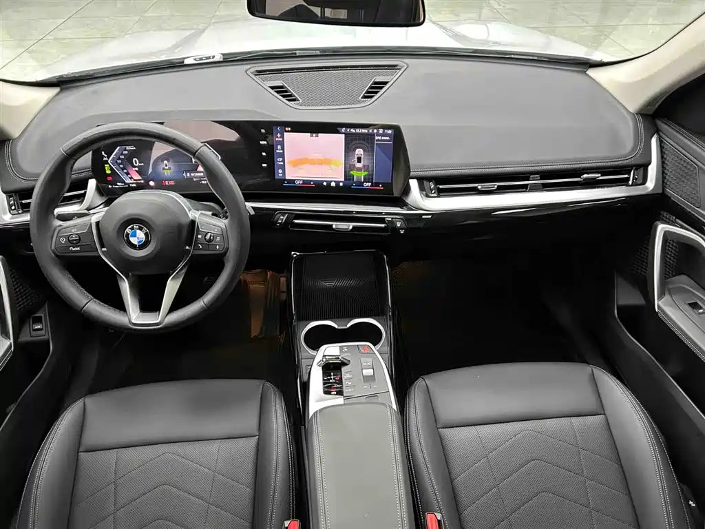 BMW X1 2023 sDrive20Li X Design Package фото 2
